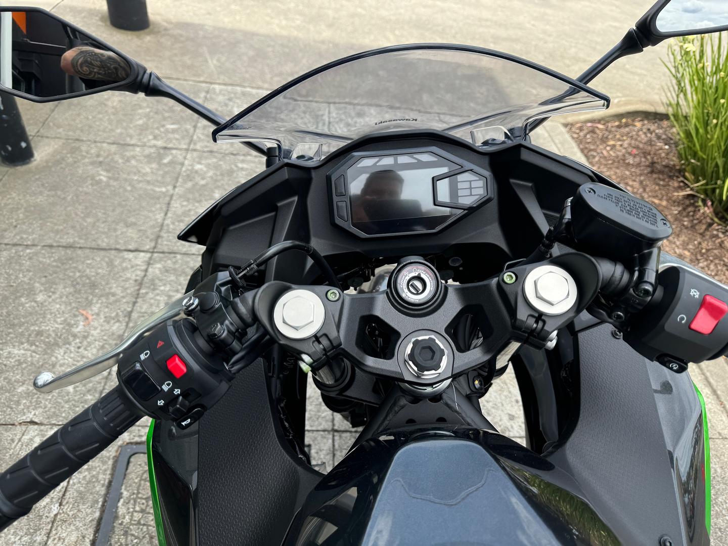 2024 KAWASAKI NINJA 500 SPORTS