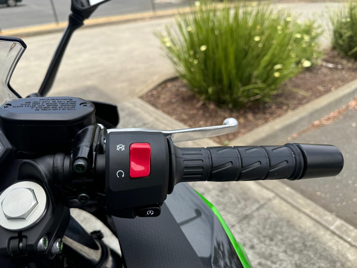 2024 KAWASAKI NINJA 500 SPORTS
