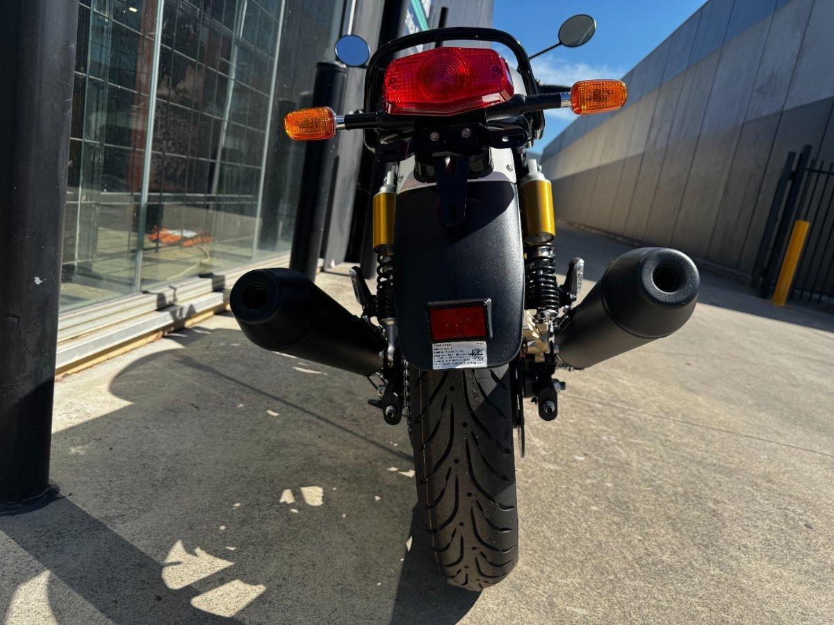 2025 ROYAL ENFIELD (SEE ALSO ENFIELD) CONTINENTAL GT 650 E5 DARK ROAD