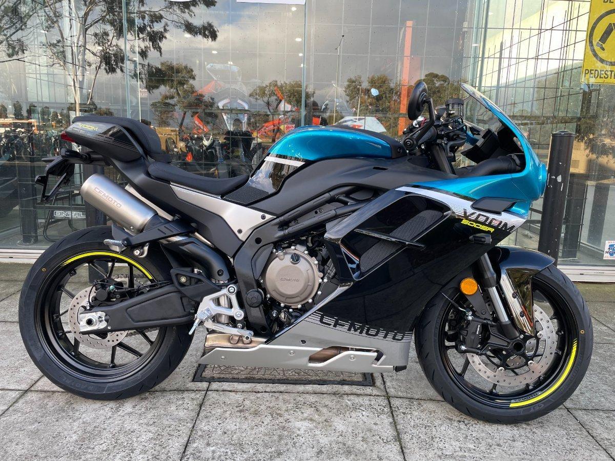 2025 CF MOTO 500 SR VOOM SPORTS