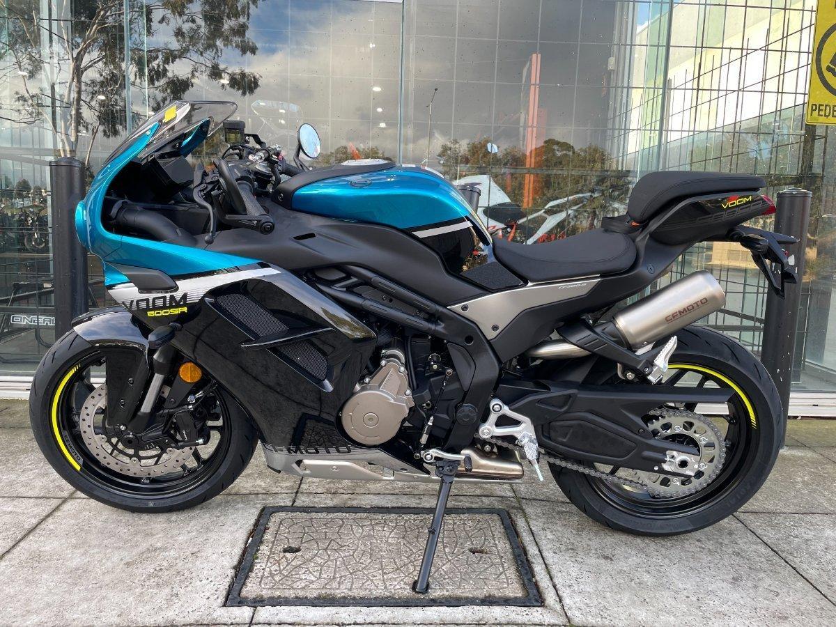 2025 CF MOTO 500 SR VOOM SPORTS
