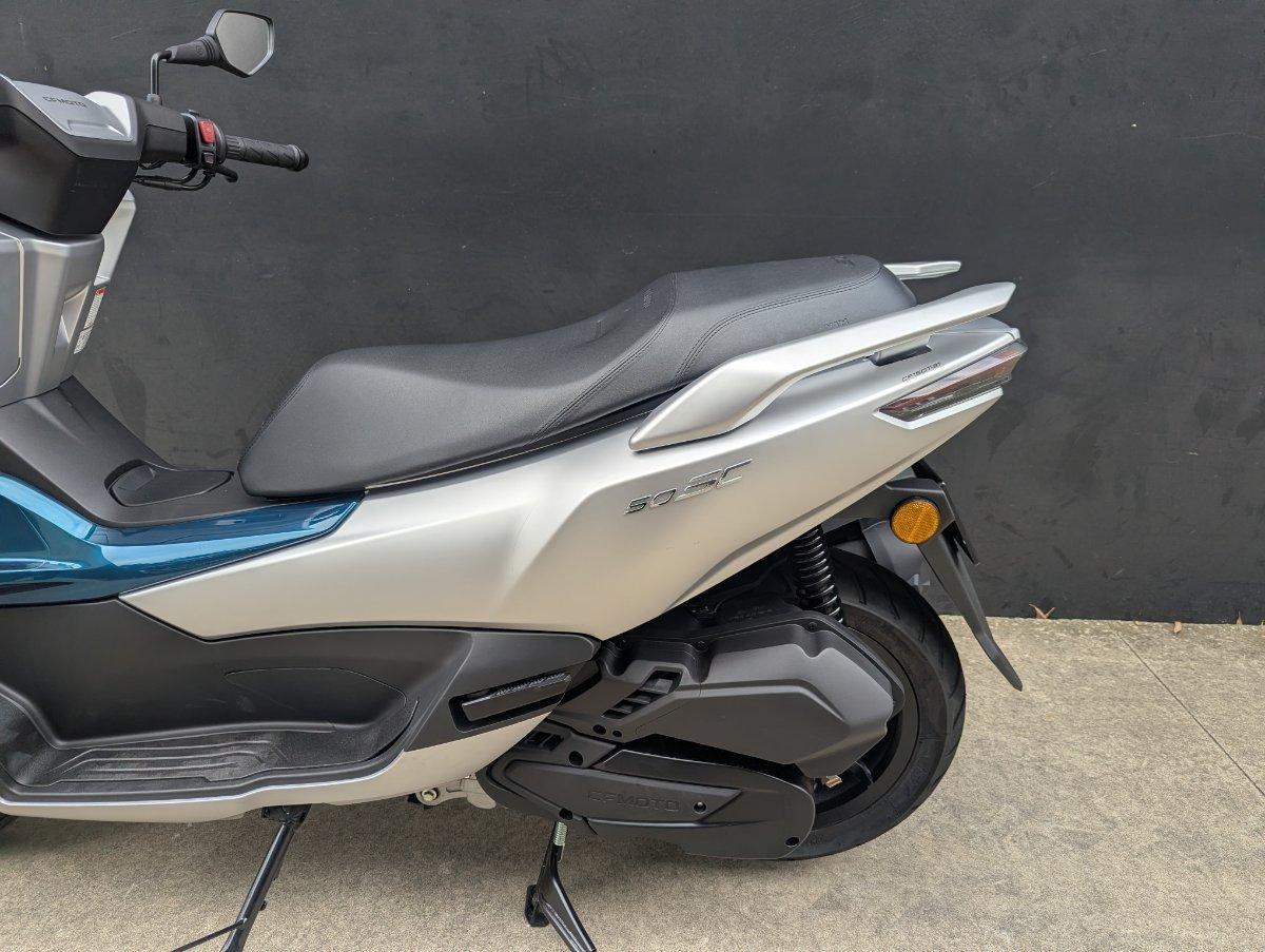 2025 CF MOTO 150 SC SCOOTER
