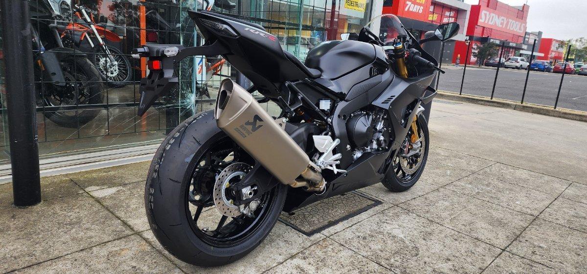 2025 HONDA CBR1000RR-R SP (FIREBLADE) ABS ROAD