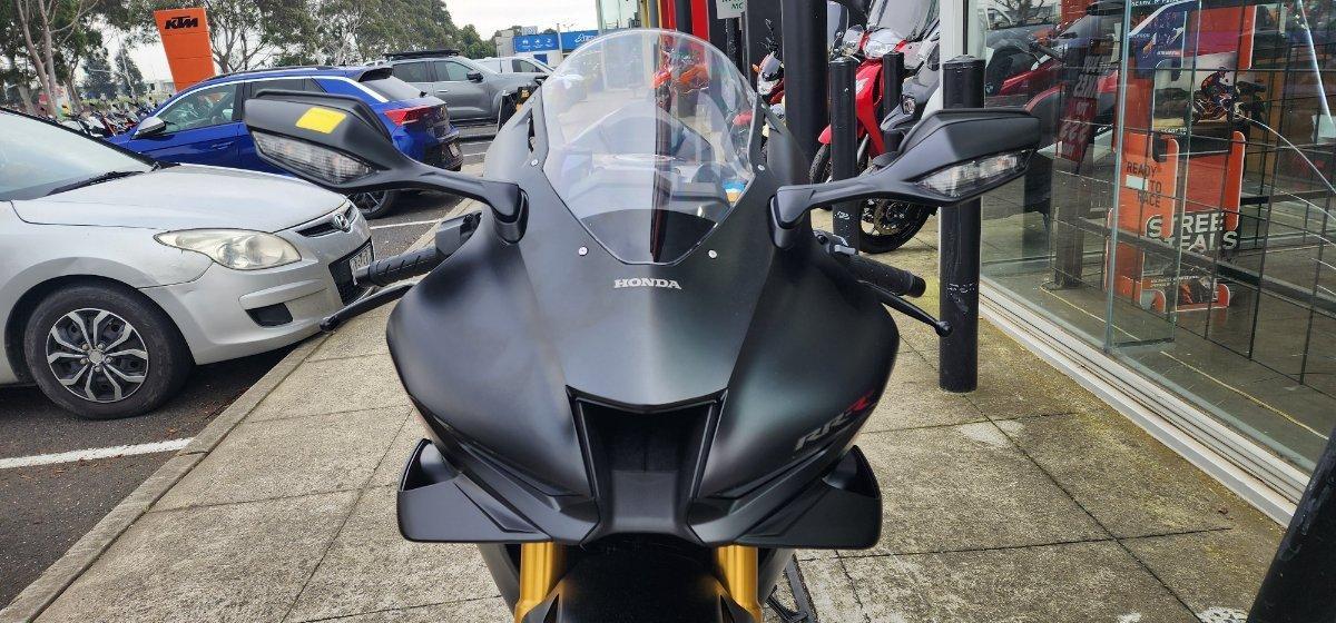 2025 HONDA CBR1000RR-R SP (FIREBLADE) ABS ROAD