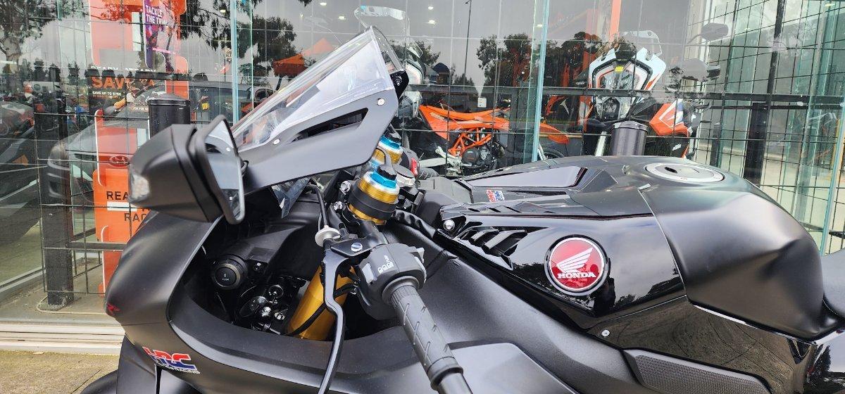 2025 HONDA CBR1000RR-R SP (FIREBLADE) ABS ROAD