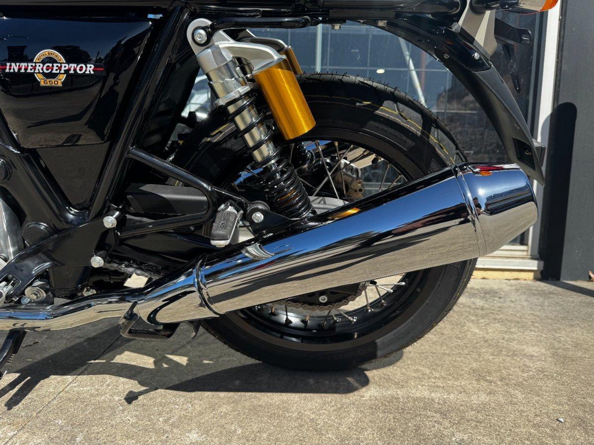 2025 ROYAL ENFIELD (SEE ALSO ENFIELD) INTERCEPTOR 650 E5 CLASSIC ROAD
