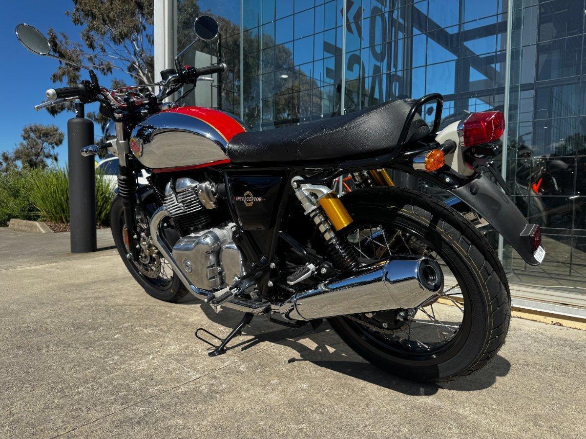 2025 ROYAL ENFIELD (SEE ALSO ENFIELD) INTERCEPTOR 650 E5 CLASSIC ROAD