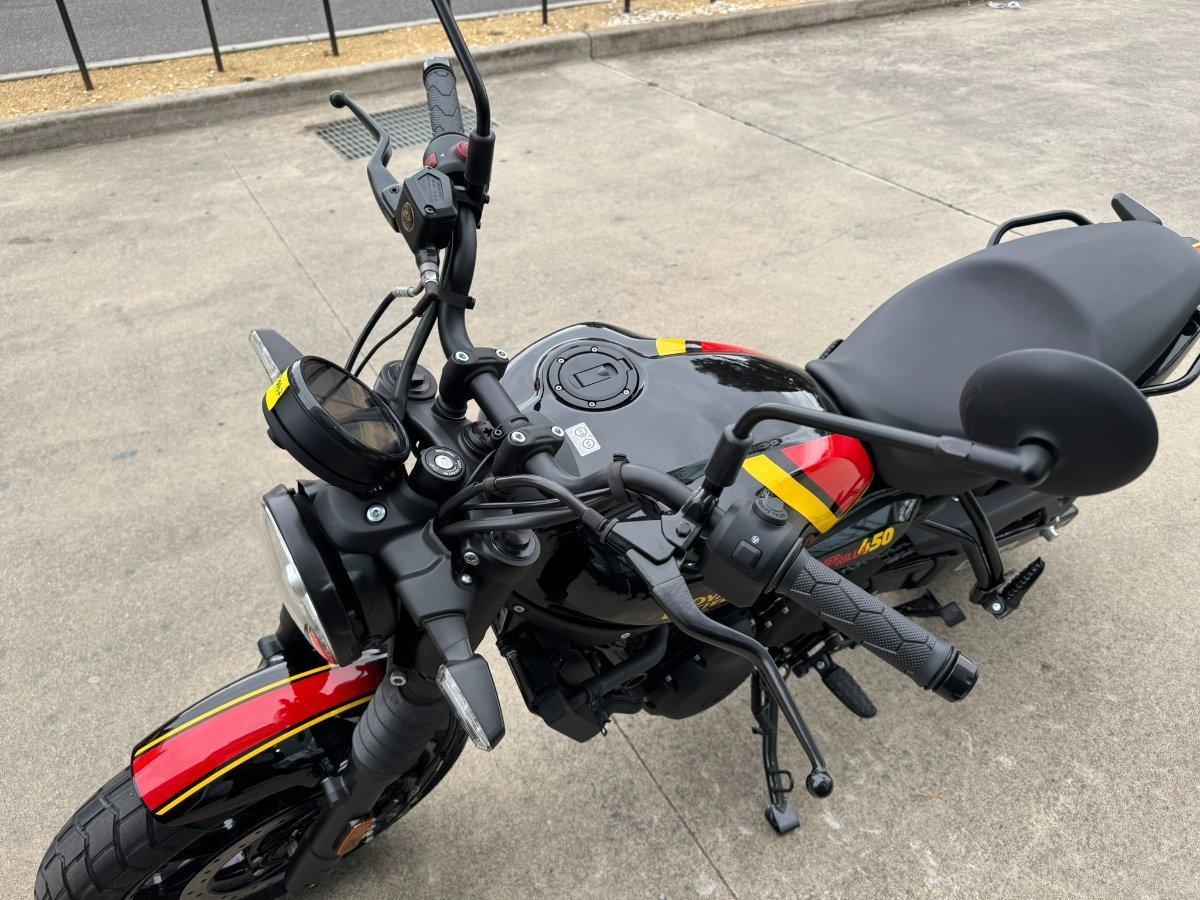 2025 ROYAL ENFIELD (SEE ALSO ENFIELD) GUERILLA 450 ROAD