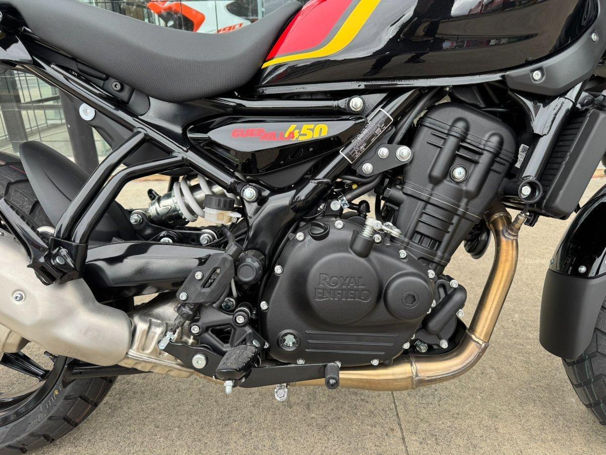 2025 ROYAL ENFIELD (SEE ALSO ENFIELD) GUERILLA 450 ROAD