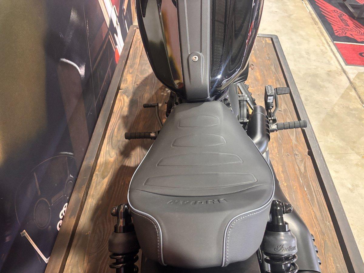 2025 INDIAN SCOUT SIXTY BOBBER CRUISER