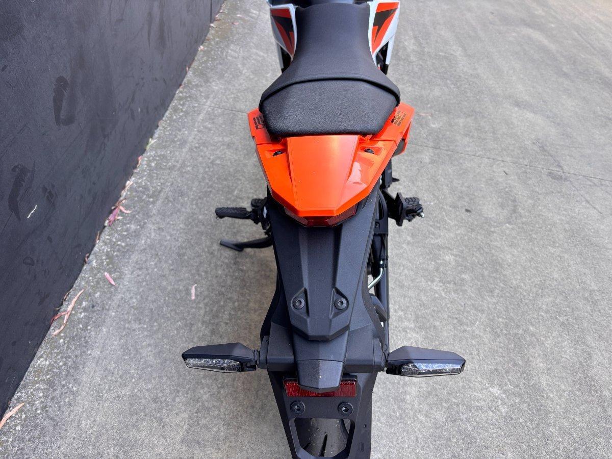 2025 KTM 390 SMC R SUPERMOTARD