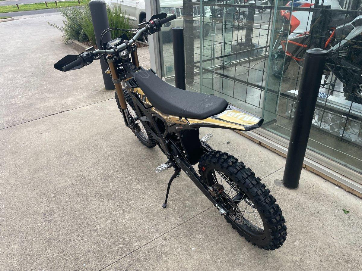 2025 SUR-RON ULTRA BEE X HP MOTOCROSS