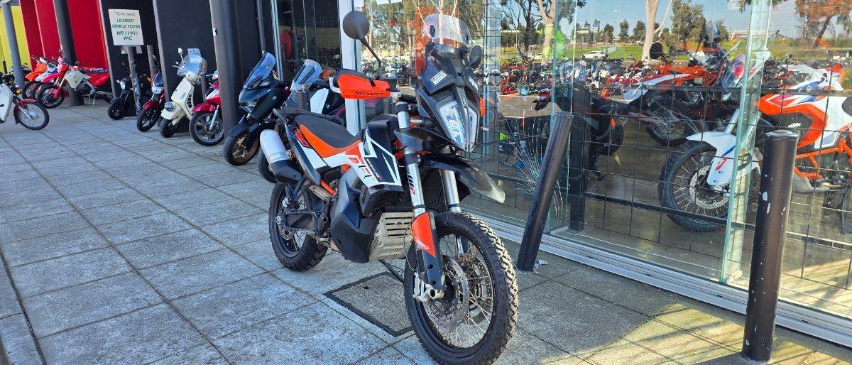 2019 KTM KTM 790 ADVENTURE DUAL SPORTS