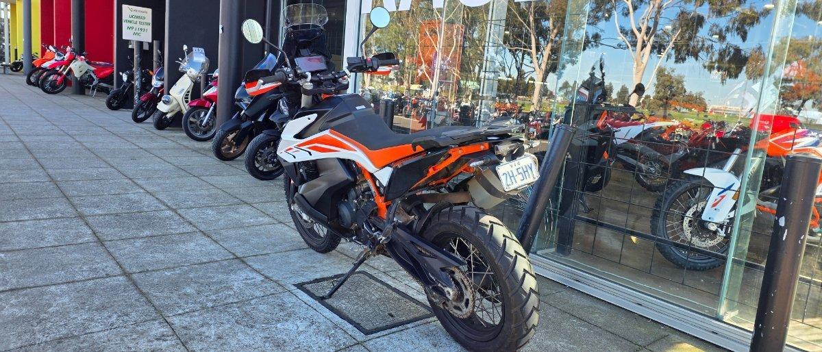2019 KTM KTM 790 ADVENTURE DUAL SPORTS