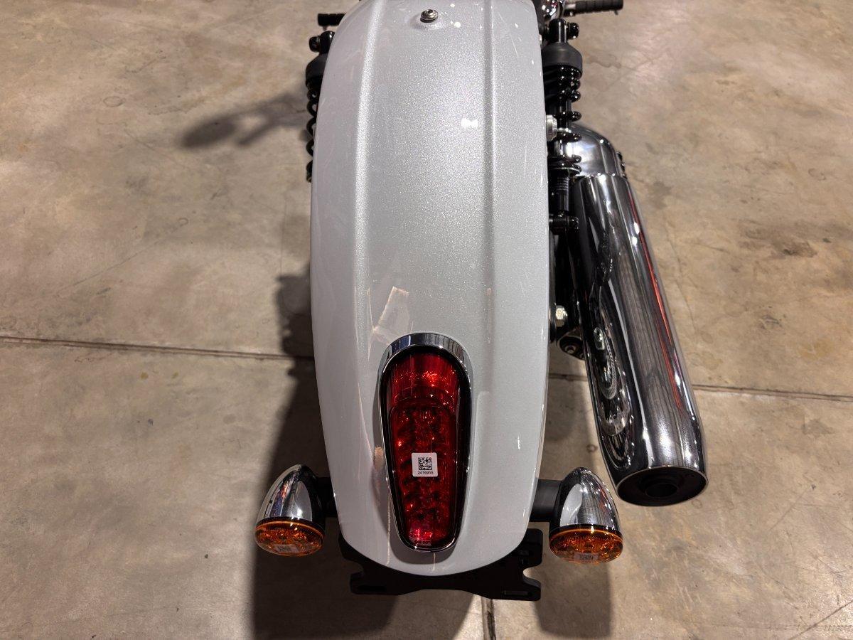 2025 INDIAN SCOUT CLASSIC CRUISER