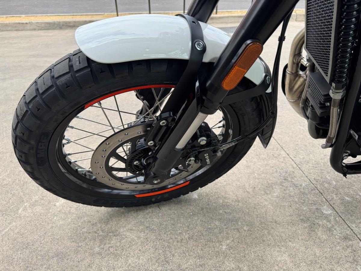 2025 ROYAL ENFIELD (SEE ALSO ENFIELD) BEAR 650 ROAD