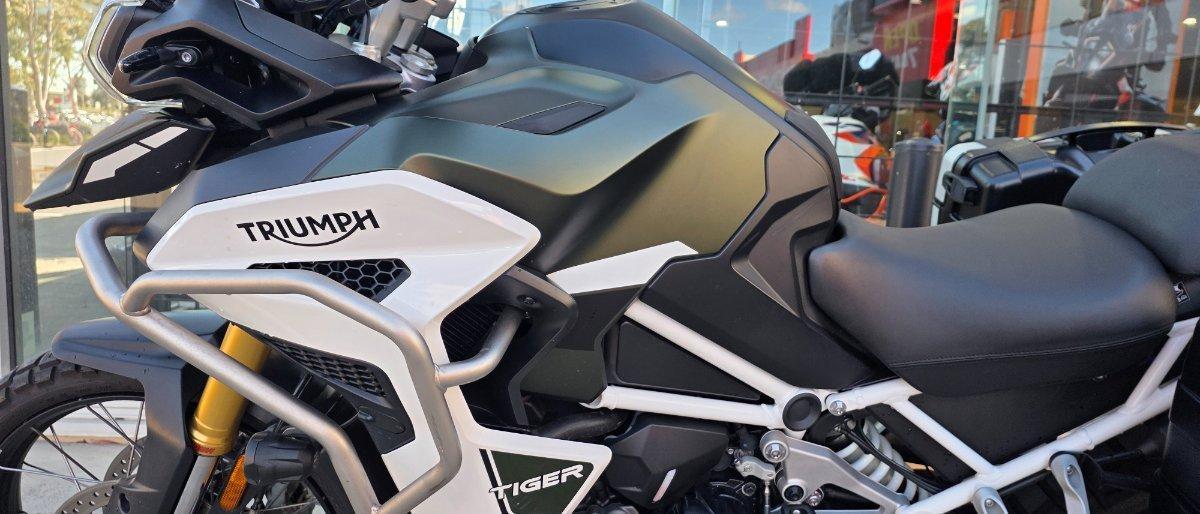 2022 TRIUMPH TIGER 1200 RALLY EXPLORER DUAL SPORTS