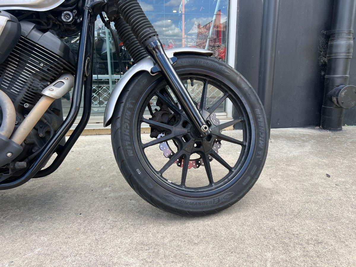 2015 YAMAHA BOLT CRUISER