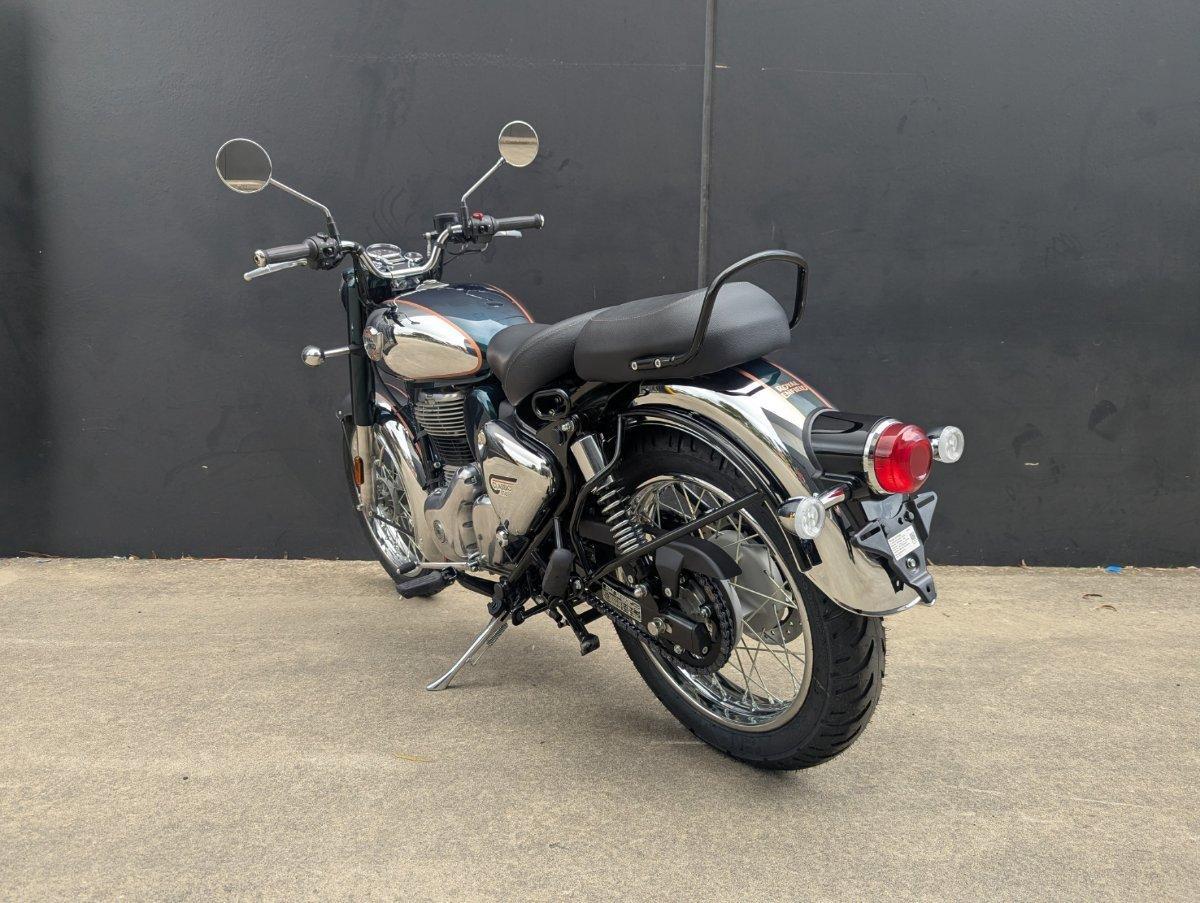 2025 ROYAL ENFIELD (SEE ALSO ENFIELD) CLASSIC 350 CHROME ROAD