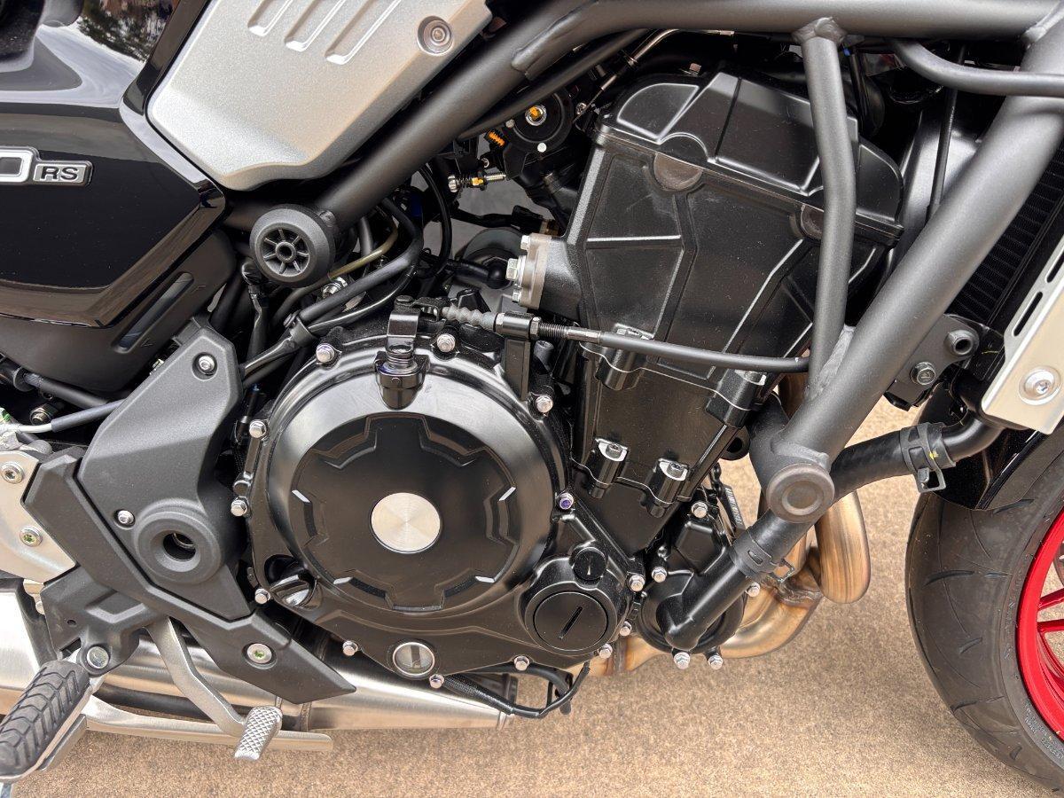 2026 KAWASAKI Z650 RS ROAD