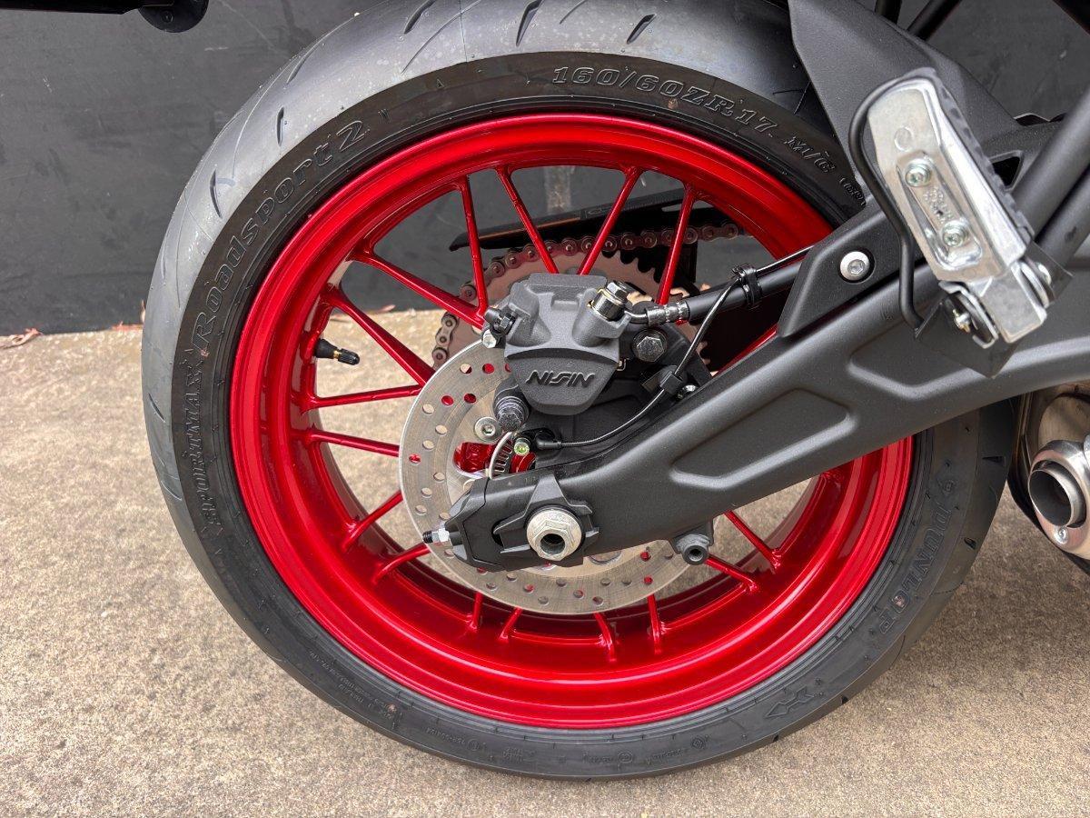 2026 KAWASAKI Z650 RS ROAD