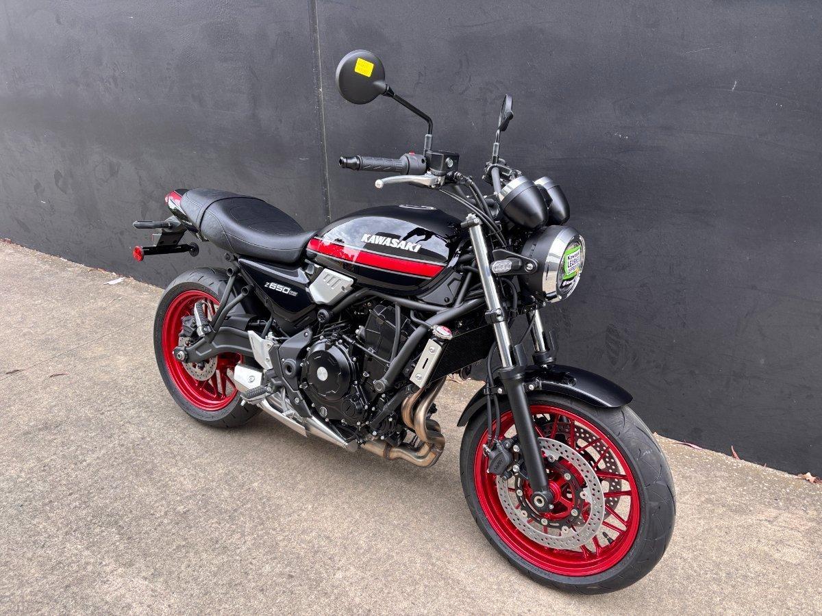 2026 KAWASAKI Z650 RS ROAD