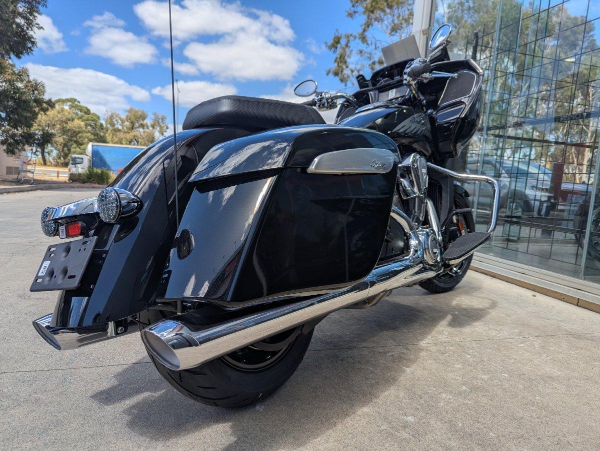 2024 INDIAN CHALLENGER LIMITED ROAD