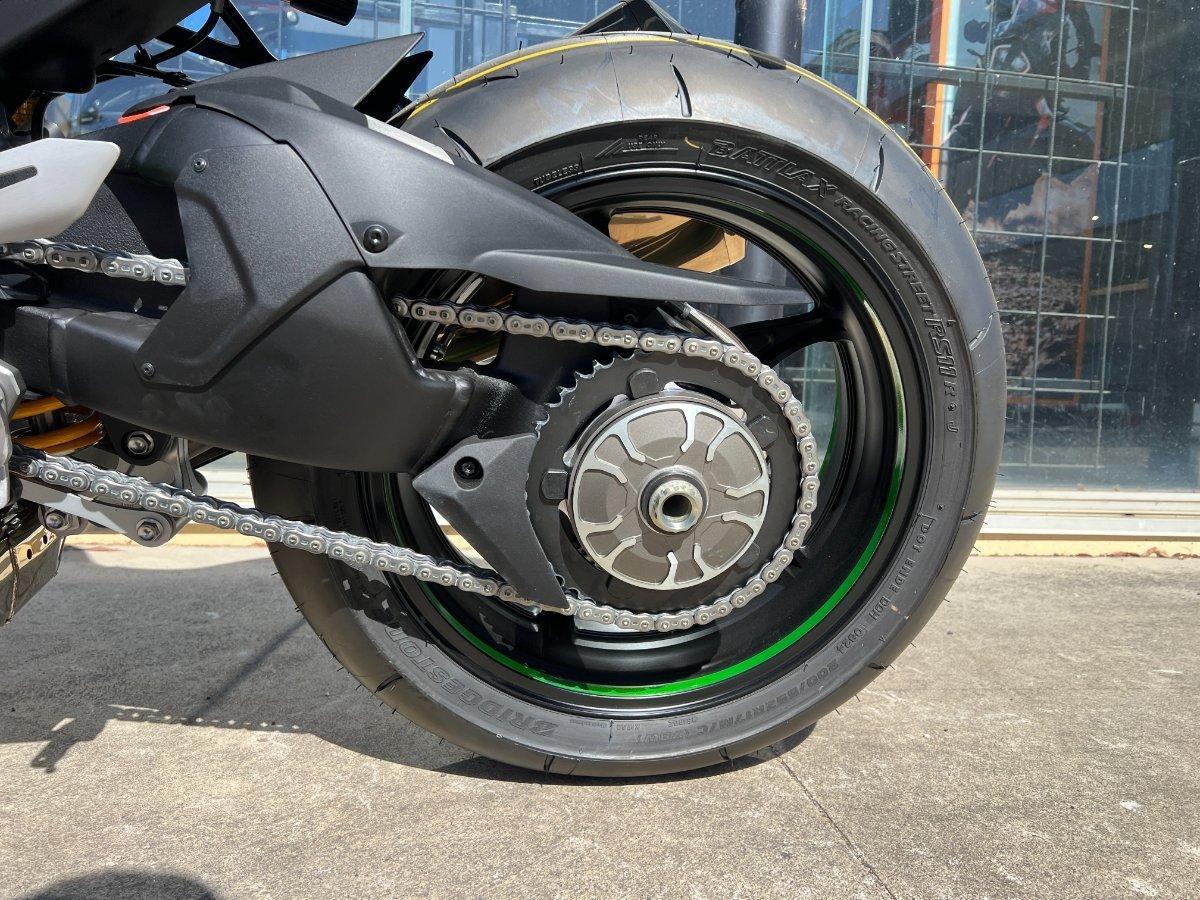 2025 KAWASAKI NINJA H2 SPORTS