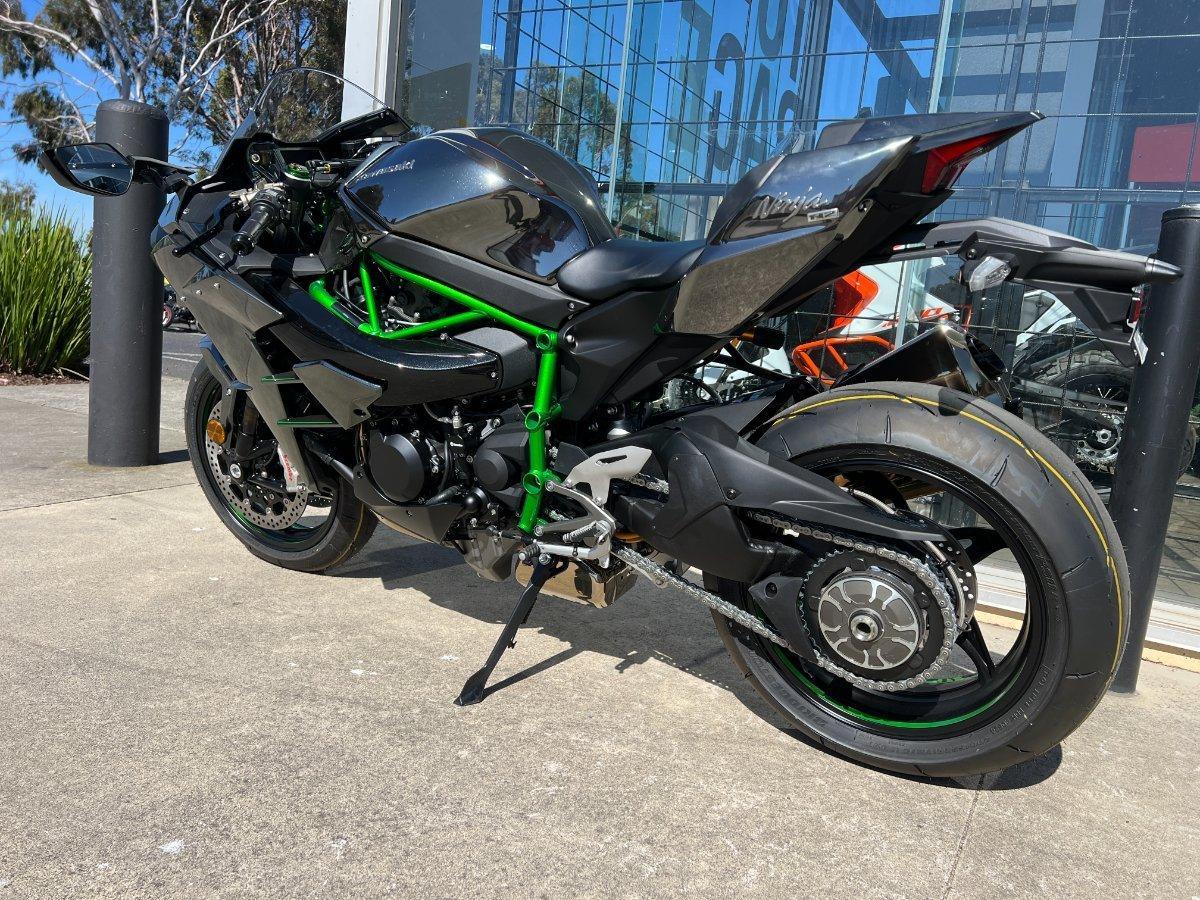 2025 KAWASAKI NINJA H2 SPORTS