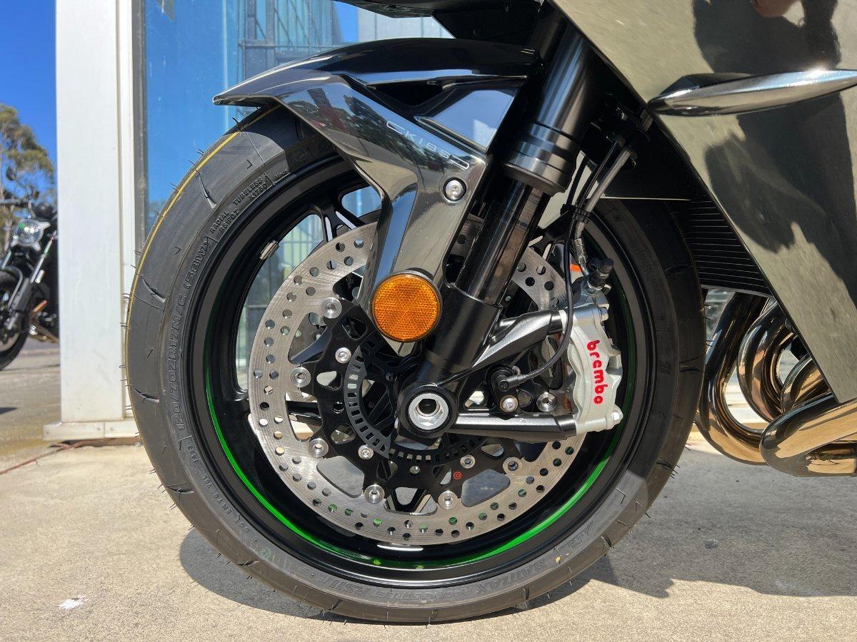 2025 KAWASAKI NINJA H2 SPORTS