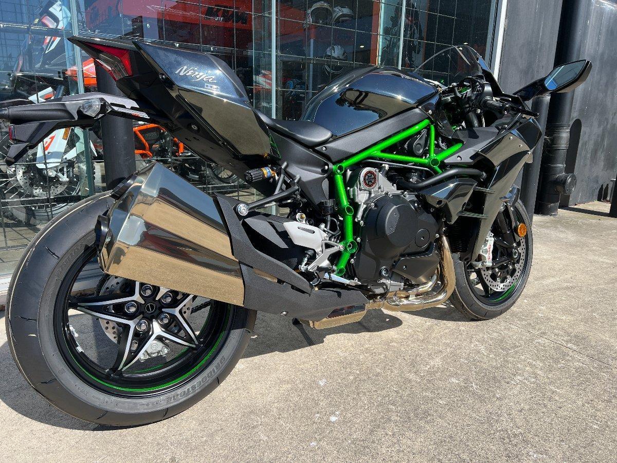 2025 KAWASAKI NINJA H2 SPORTS