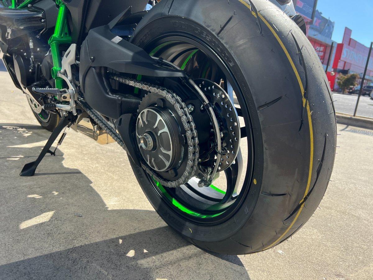 2025 KAWASAKI NINJA H2 SPORTS