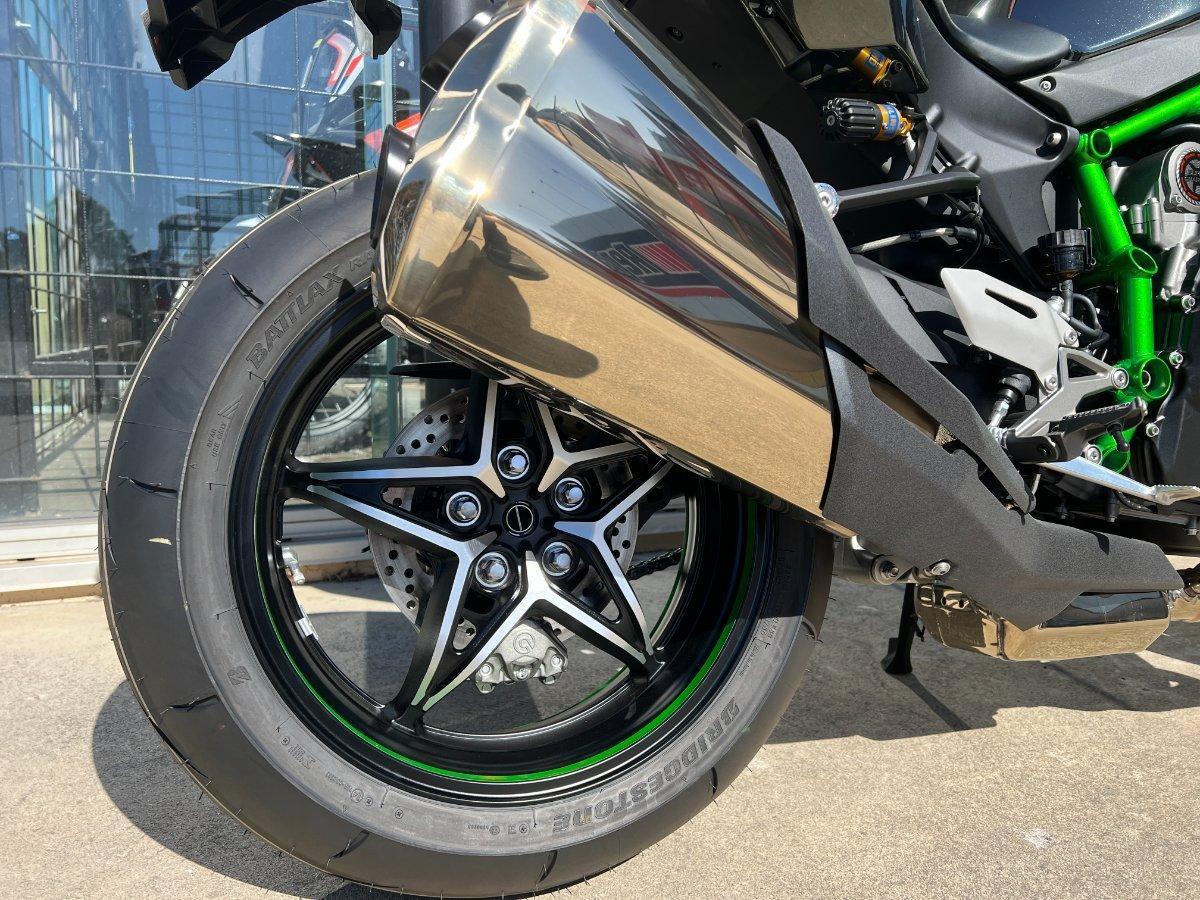 2025 KAWASAKI NINJA H2 SPORTS