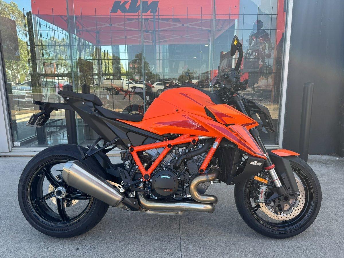 2024 KTM 1390 SUPER DUKE R SPORTS