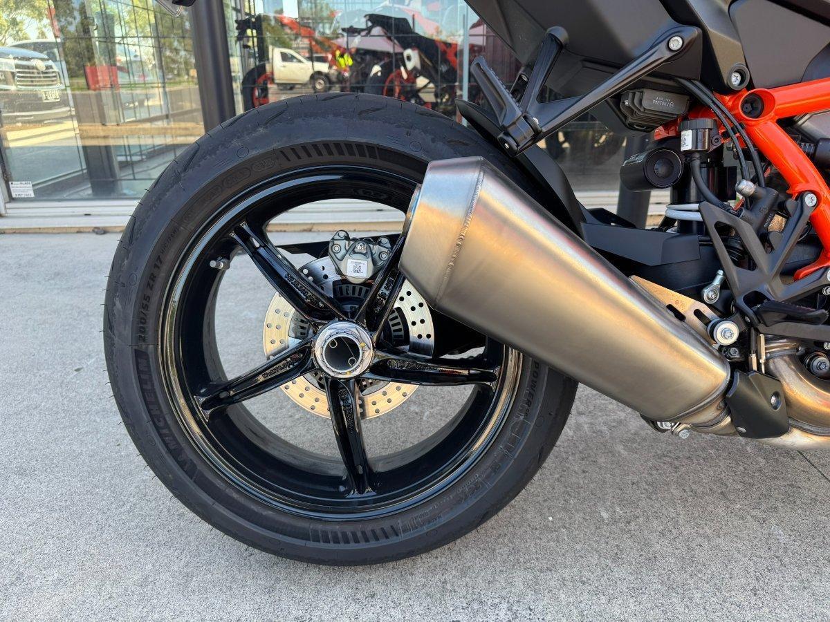 2024 KTM 1390 SUPER DUKE R SPORTS