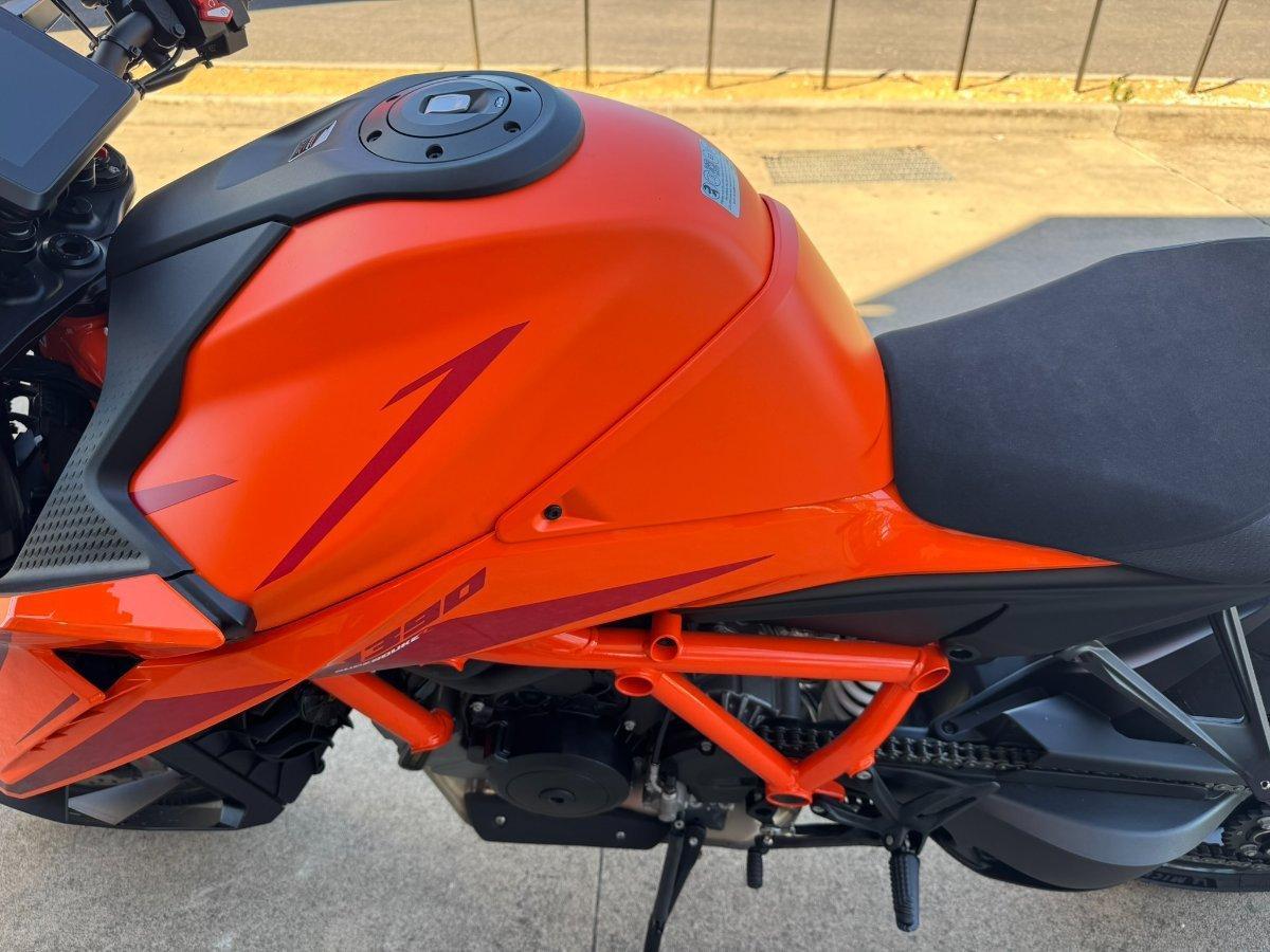 2024 KTM 1390 SUPER DUKE R SPORTS