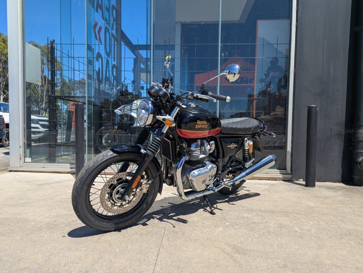 2025 ROYAL ENFIELD (SEE ALSO ENFIELD) INTERCEPTOR 650 E5 CLASSIC ROAD
