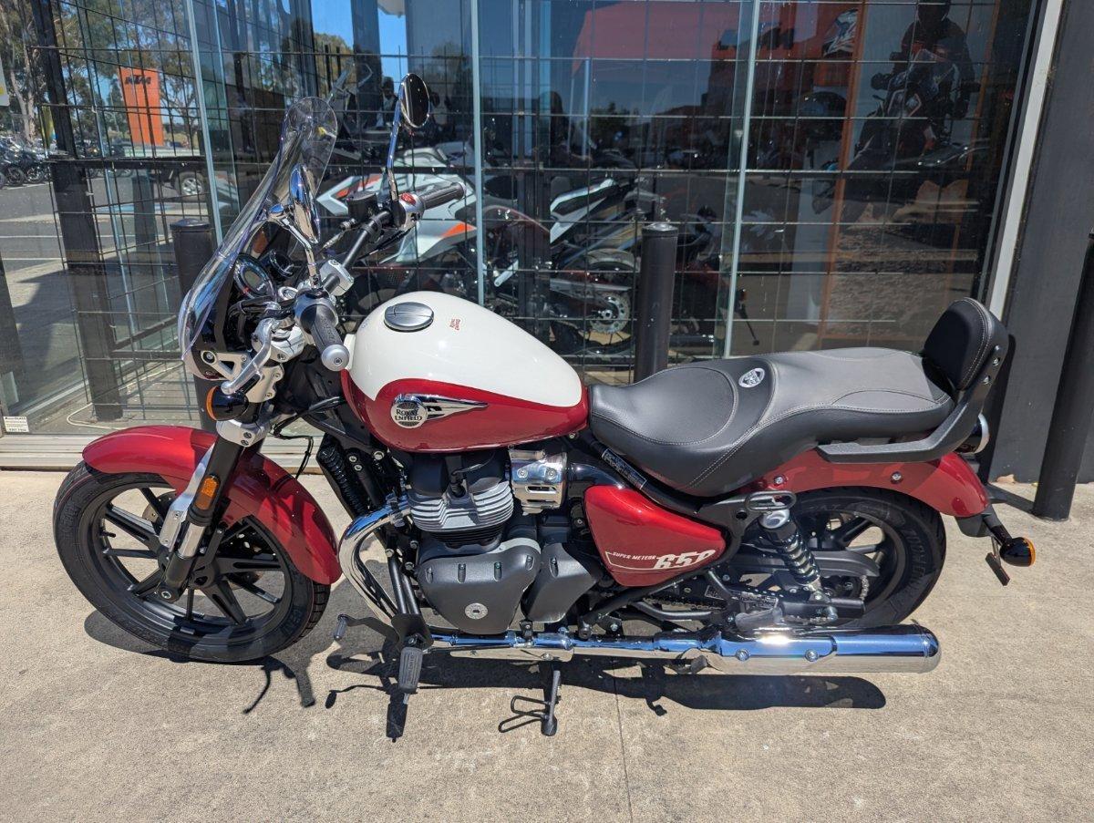 2025 ROYAL ENFIELD (SEE ALSO ENFIELD) SUPER METEOR 650 ROAD