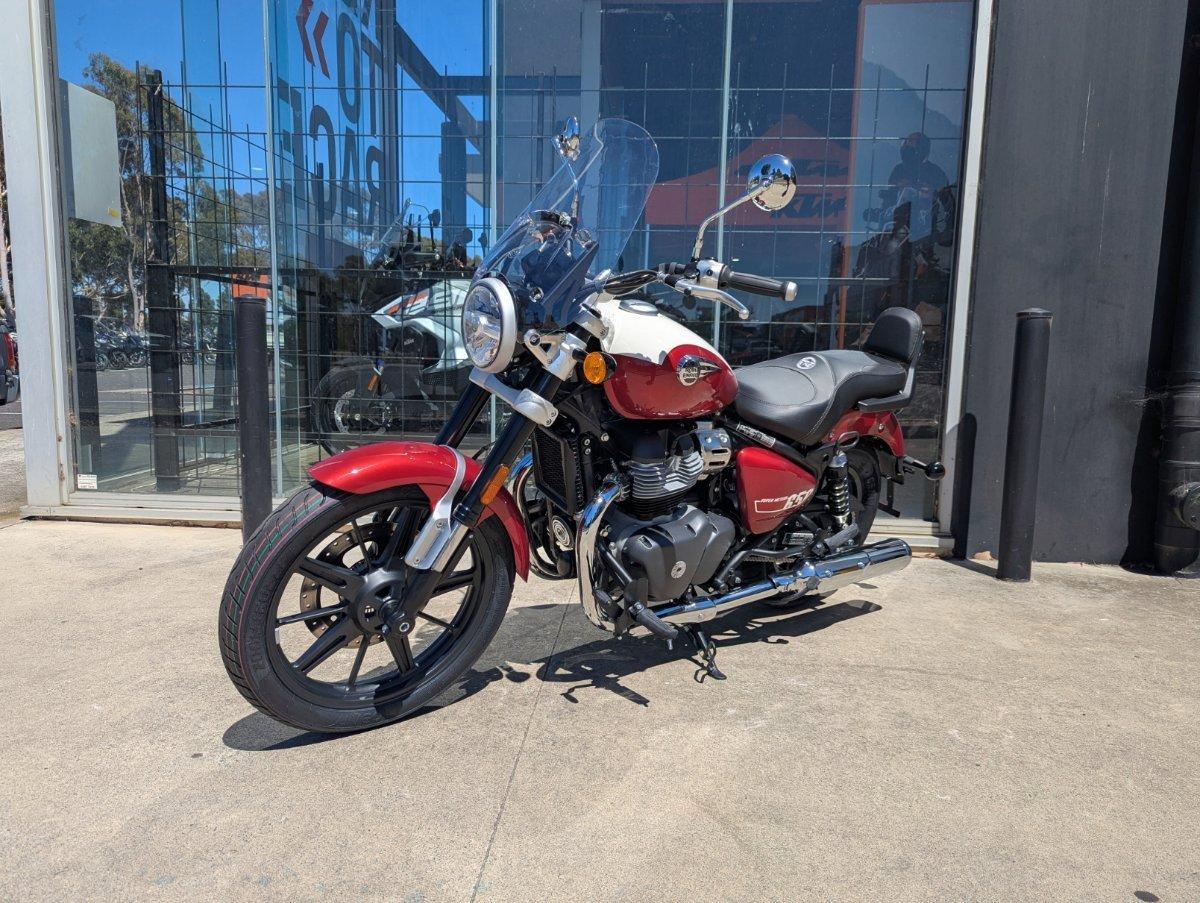 2025 ROYAL ENFIELD (SEE ALSO ENFIELD) SUPER METEOR 650 ROAD