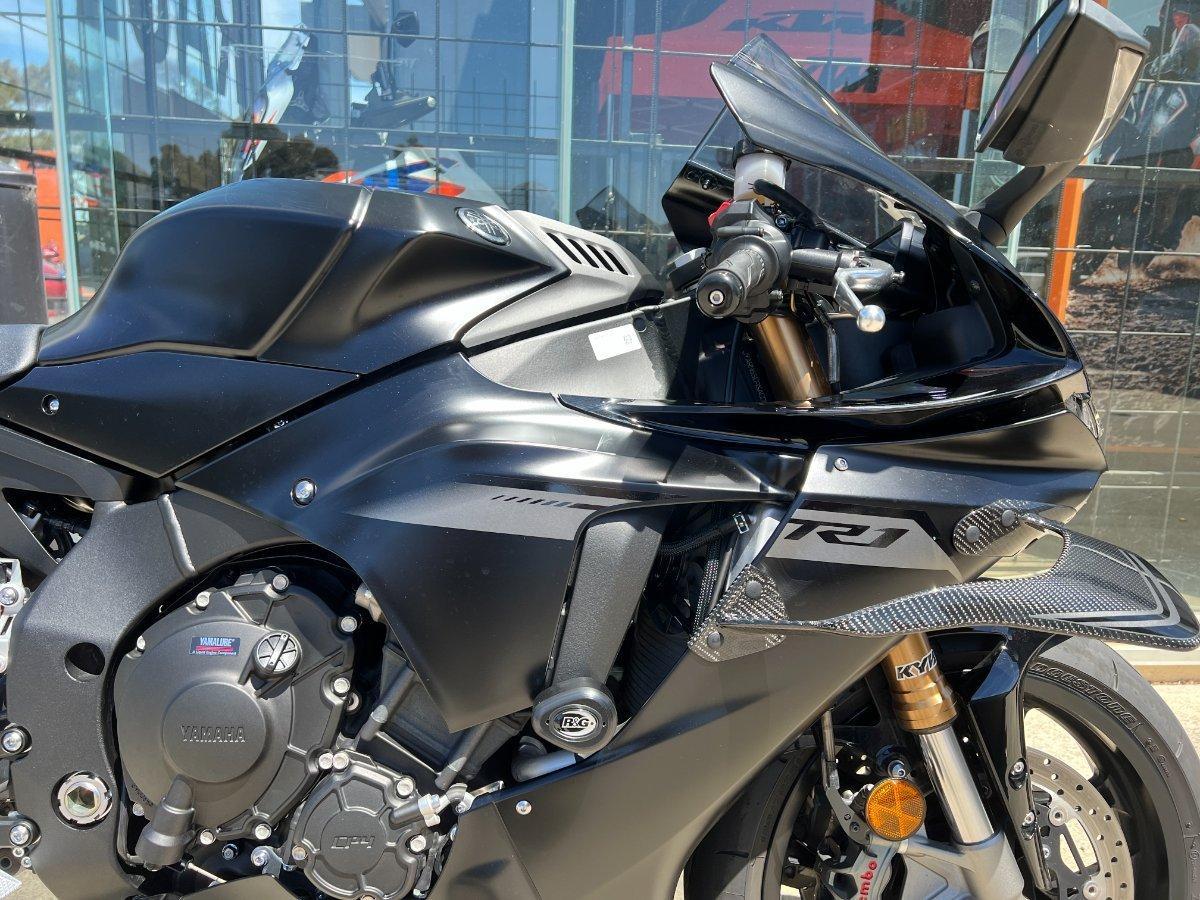 2025 YAMAHA YZF-R15M SPORTS