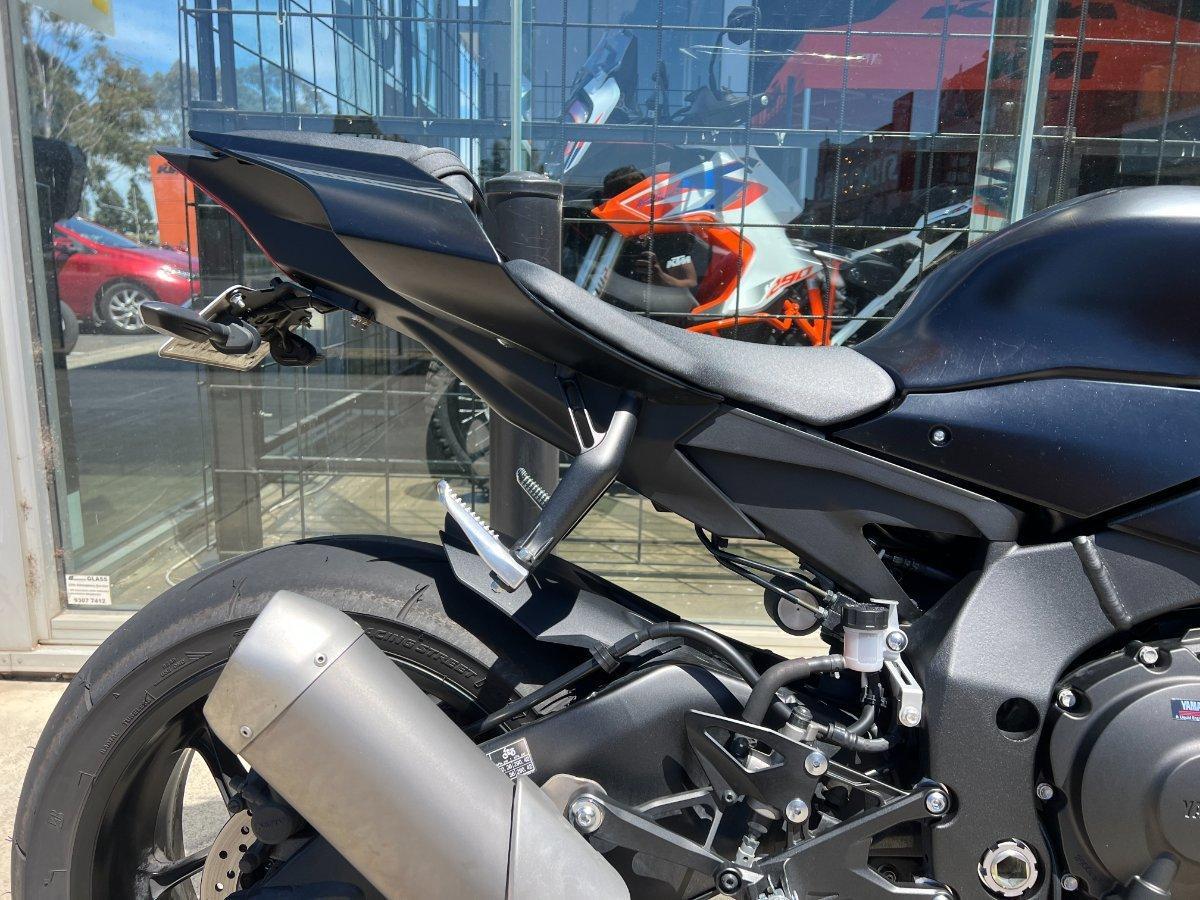 2025 YAMAHA YZF-R15M SPORTS