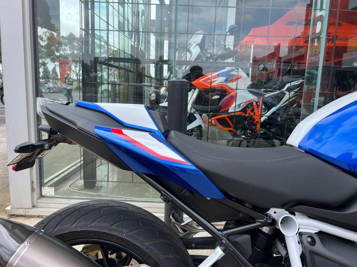 2024 BMW R 1250 R ROAD
