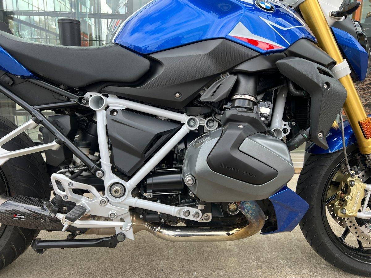2024 BMW R 1250 R ROAD