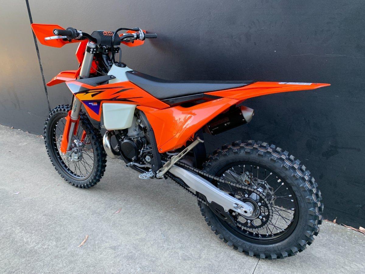 2026 KTM 300 XC ENDURO