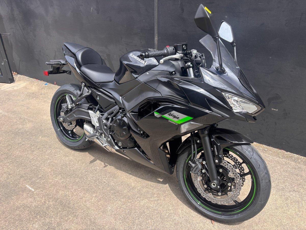 2026 KAWASAKI NINJA 650 ABS SPORTS