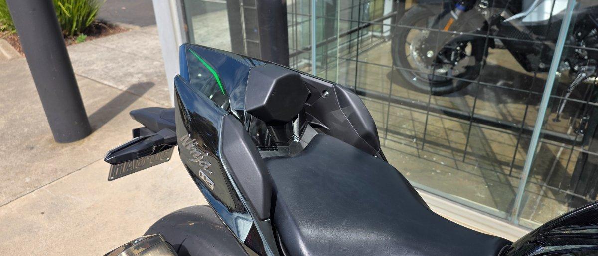 2024 KAWASAKI NINJA H2 SPORTS