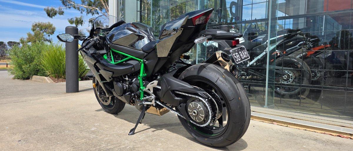 2024 KAWASAKI NINJA H2 SPORTS