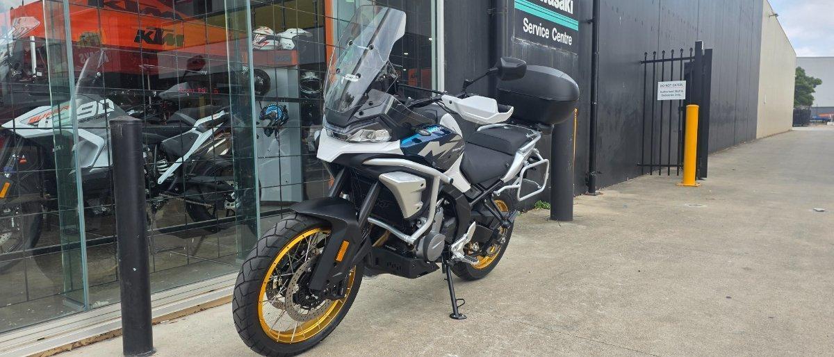 2025 CF MOTO MT DUAL SPORTS