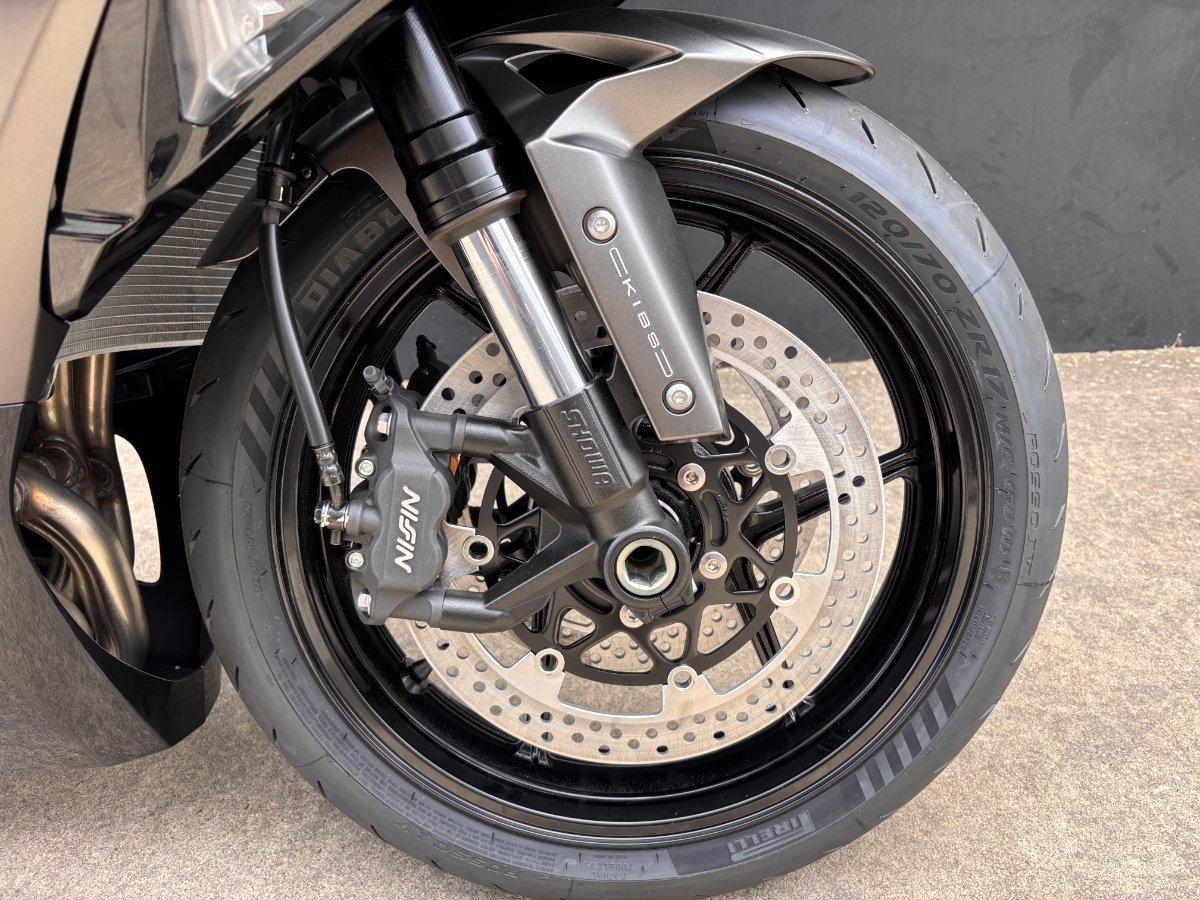 2026 KAWASAKI NINJA ZX-6R (636) SPORTS
