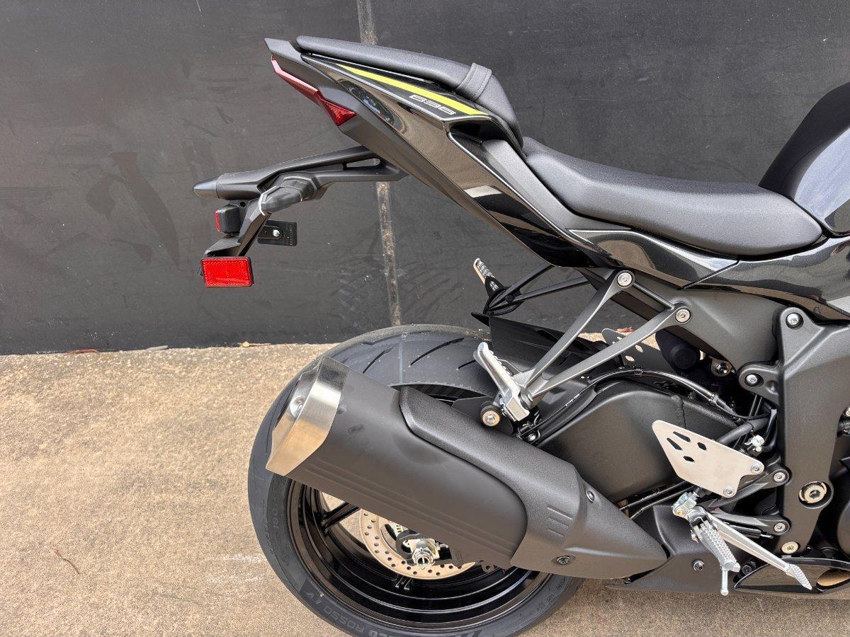 2026 KAWASAKI NINJA ZX-6R (636) SPORTS